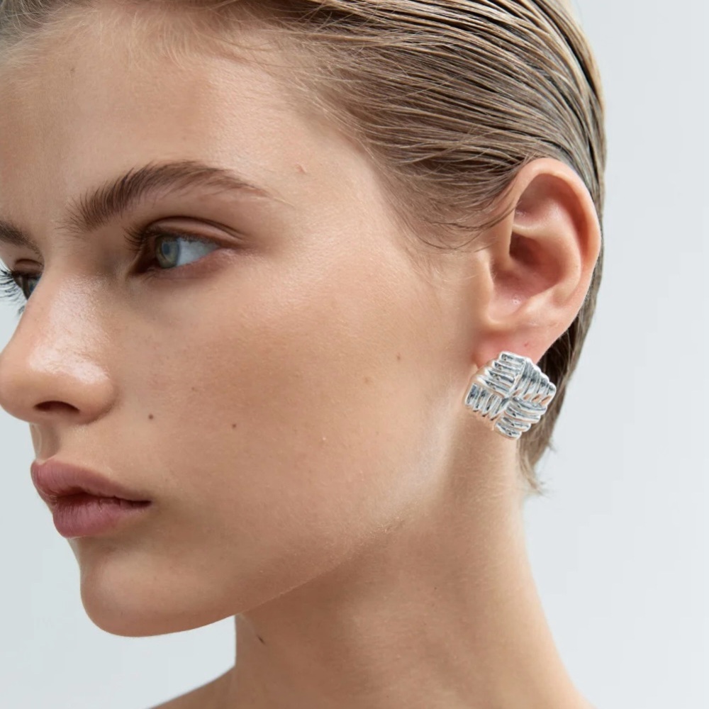 heaven mayhem silver wind earrings🤍